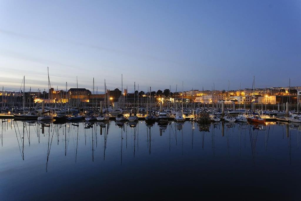 1 Proximite Port De Commerce Et Gare Sncf Brest